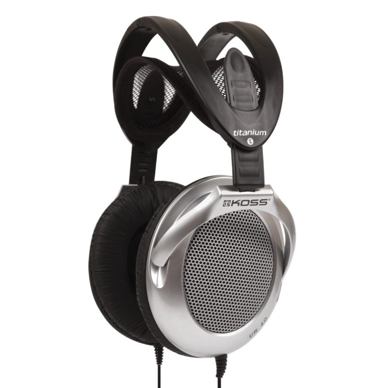 Koss Ur40 Lightweight Over Ear Headphones For Clear Sound & Comfortable Listening